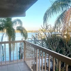 4 BR Oasis, water views every room steps to beach!