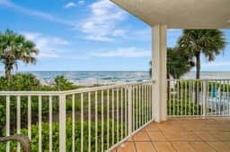 The Siren's Song - Steps from the beach, Direct Ocean Views! - Image 3