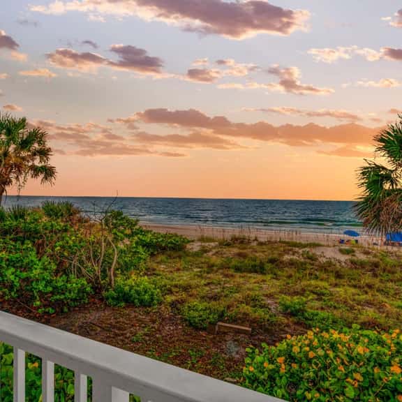 The Siren's Song - Steps from the beach, Direct Ocean Views! - Image 1